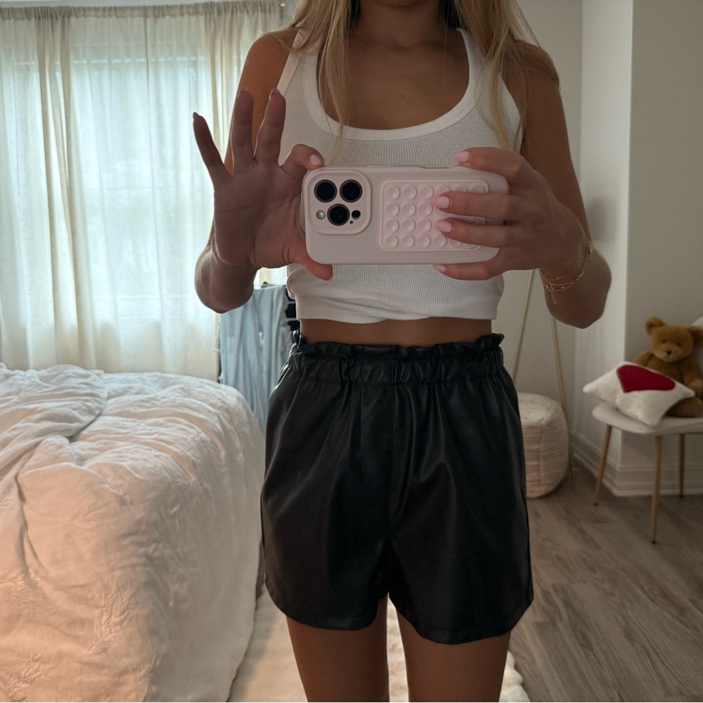 Steve Madden Black High Waist Shorts